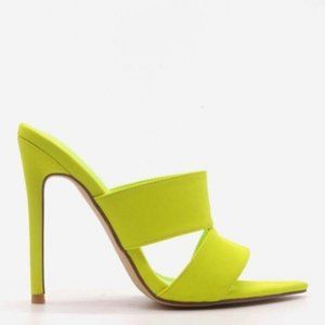 Pointy Toe Double Band Mules in Lime